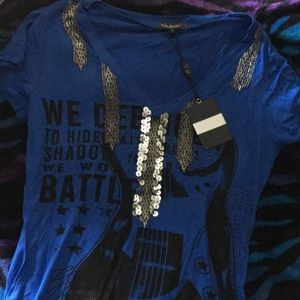 Blue graphic tee
